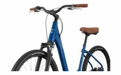 Vélo De Ville CANNONDALE Adventure 2 Femme Bleu - 2022 11 Vélo De Ville CANNONDALE Adventure 2 Femme Bleu - 2022 -Promos Vélo Électrique Boutique velo de ville cannondale adventure 2 femme bleu 2022 3