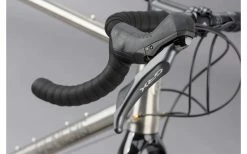 Genesis Bike Vélo Gravel Genesis Croix De Fer Titane Gris - 2022 10 Genesis Bike Vélo Gravel Genesis Croix De Fer Titane Gris - 2022 -Promos Vélo Électrique Boutique velo gravel genesis croix de fer titane gris 2022 2