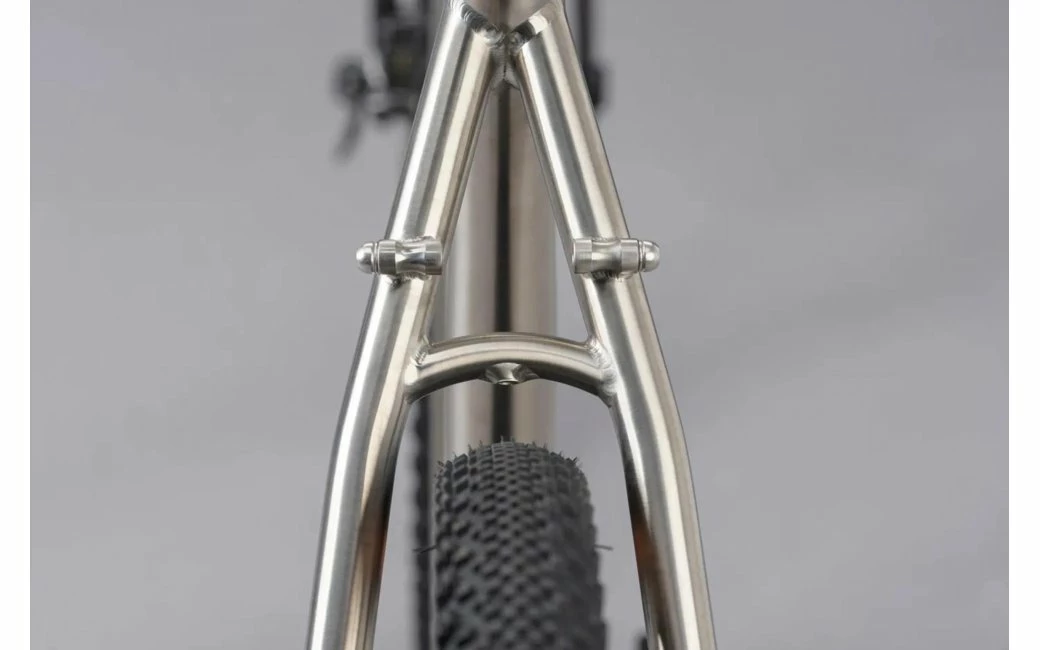 Genesis Bike Vélo Gravel Genesis Croix De Fer Titane Gris - 2022 7 Genesis Bike Vélo Gravel Genesis Croix De Fer Titane Gris - 2022 – Image 5