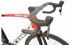 Vélo Route TREK Emonda SLR 7 ETap Bleu/Rouge - 2022 10 Vélo Route TREK Emonda SLR 7 ETap Bleu/Rouge - 2022 -Promos Vélo Électrique Boutique velo route trek emonda slr 7 etap bleurouge 2022 2