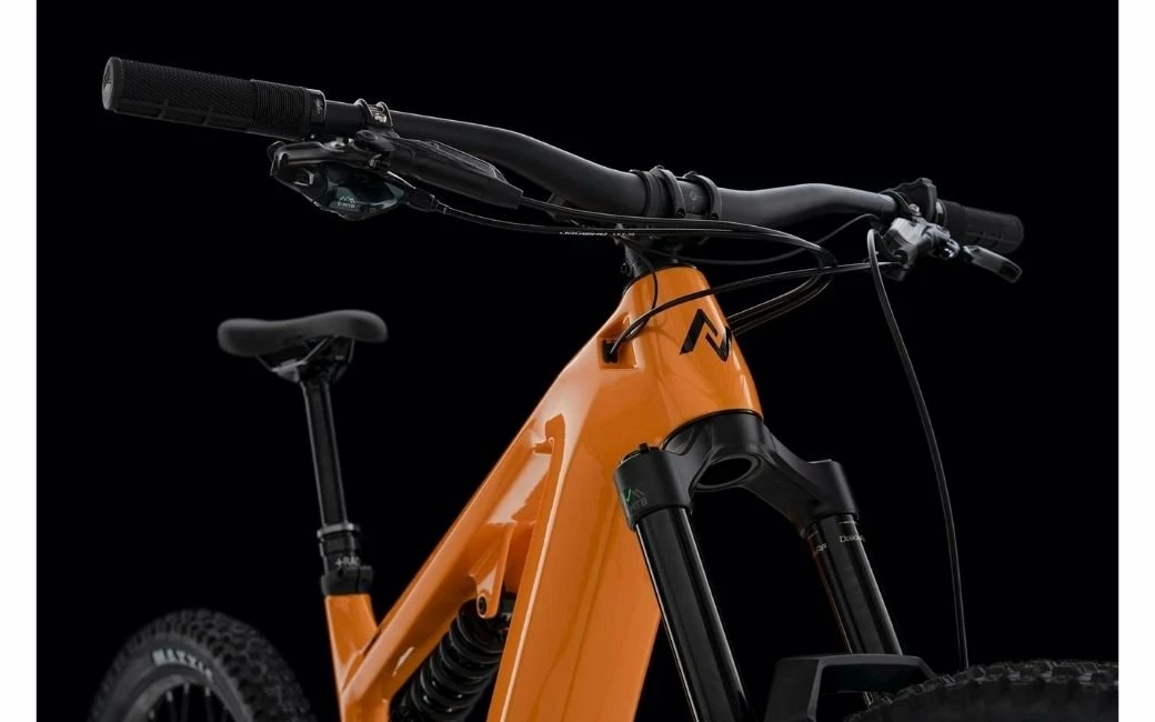 VTT électrique NORCO Range VLT 900 Wh C2 Orange/Noir - 2023 5 VTT électrique NORCO Range VLT 900 Wh C2 Orange/Noir - 2023 – Image 3
