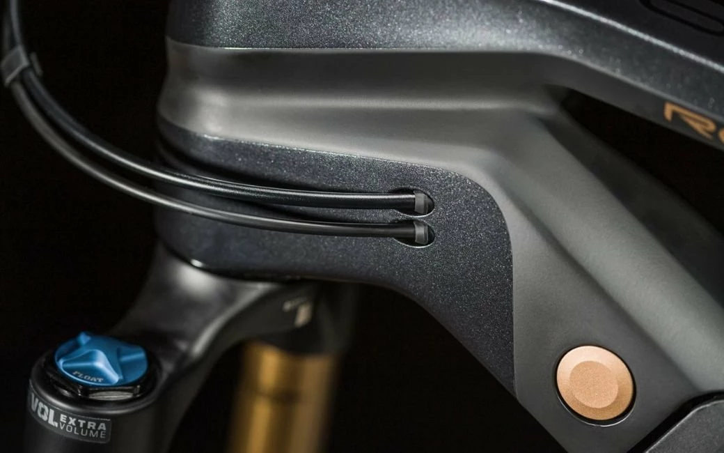 VTT électrique Rotwild RE375 PRO Gris - 2023 4 VTT électrique Rotwild RE375 PRO Gris - 2023 – Image 2