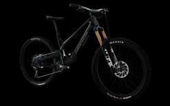 VTT NORCO Range C1 Noir - 2022 -Promos Vélo Électrique Boutique vtt norco range c1 noir 2022 1